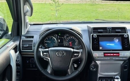 Toyota Land Cruiser Prado 150 рестайлинг 2, 2018 год, 5 970 000 рублей, 17 фотография