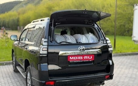 Toyota Land Cruiser Prado 150 рестайлинг 2, 2018 год, 5 970 000 рублей, 31 фотография