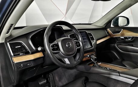 Volvo XC90 II рестайлинг, 2018 год, 3 395 000 рублей, 18 фотография