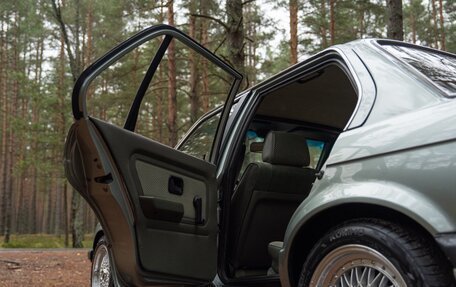 BMW 3 серия, 1984 год, 370 000 рублей, 13 фотография