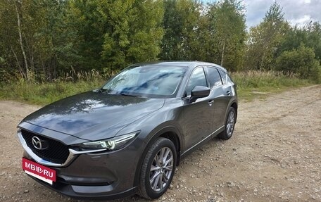 Mazda CX-5 II, 2019 год, 2 800 000 рублей, 2 фотография