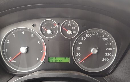 Ford Focus II рестайлинг, 2006 год, 230 000 рублей, 6 фотография