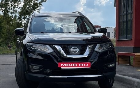 Nissan X-Trail, 2018 год, 1 950 000 рублей, 2 фотография