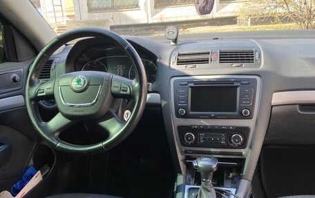 Skoda Octavia, 2012 год, 799 999 рублей, 25 фотография