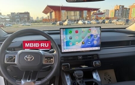 Toyota RAV4, 2026 год, 3 950 000 рублей, 3 фотография