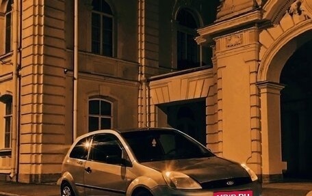 Ford Fiesta, 2003 год, 205 000 рублей, 7 фотография