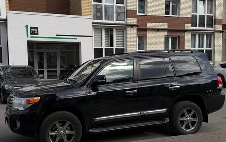 Toyota Land Cruiser 200, 2013 год, 3 900 000 рублей, 7 фотография
