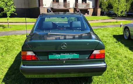 Mercedes-Benz W124, 1992 год, 17 500 000 рублей, 5 фотография
