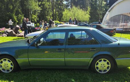 Mercedes-Benz W124, 1992 год, 17 500 000 рублей, 6 фотография