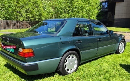 Mercedes-Benz W124, 1992 год, 17 500 000 рублей, 3 фотография