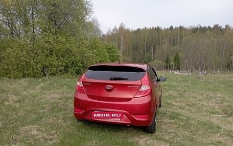 Hyundai Solaris II рестайлинг, 2012 год, 850 000 рублей, 3 фотография