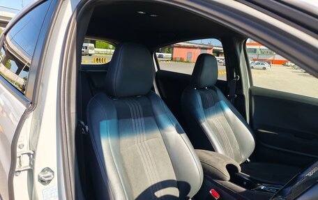 Honda Vezel, 2018 год, 2 000 000 рублей, 19 фотография