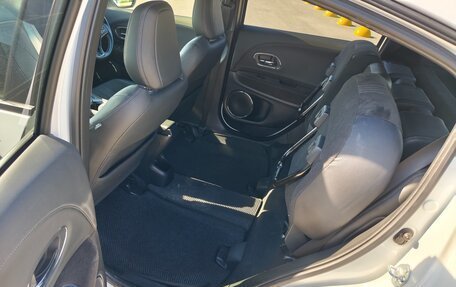 Honda Vezel, 2018 год, 2 000 000 рублей, 26 фотография