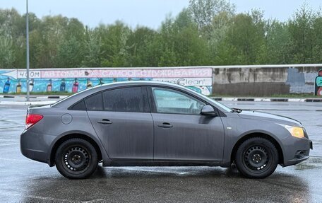 Chevrolet Cruze II, 2010 год, 485 000 рублей, 8 фотография