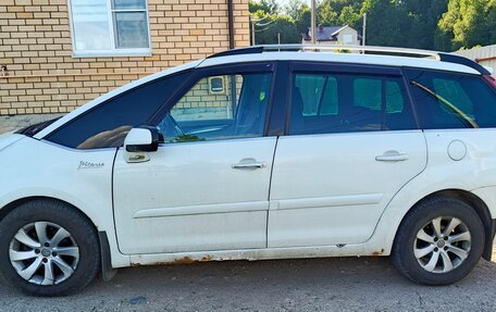 Citroen C4 Picasso II рестайлинг, 2009 год, 780 000 рублей, 3 фотография