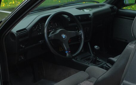 BMW 3 серия, 1988 год, 1 500 000 рублей, 13 фотография