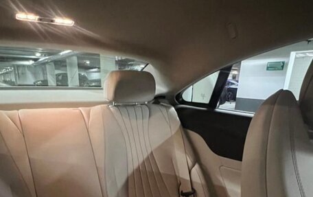 Mercedes-Benz E-Класс, 2018 год, 4 350 000 рублей, 6 фотография