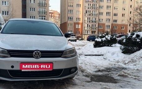 Volkswagen Jetta VI, 2013 год, 950 000 рублей, 4 фотография