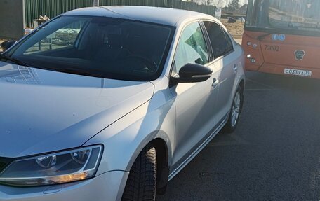 Volkswagen Jetta VI, 2013 год, 950 000 рублей, 8 фотография