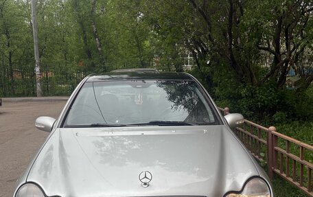 Mercedes-Benz C-Класс, 2003 год, 450 000 рублей, 5 фотография