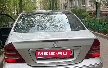 Mercedes-Benz C-Класс, 2003 год, 450 000 рублей, 6 фотография