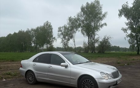 Mercedes-Benz C-Класс, 2003 год, 450 000 рублей, 9 фотография