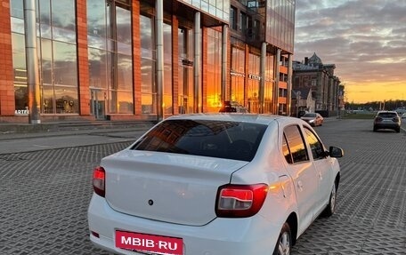 Renault Logan II, 2017 год, 460 000 рублей, 6 фотография