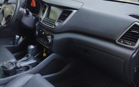 Hyundai Tucson III, 2016 год, 1 800 000 рублей, 4 фотография
