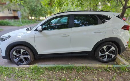 Hyundai Tucson III, 2016 год, 1 800 000 рублей, 8 фотография