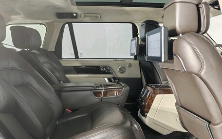 Land Rover Range Rover IV рестайлинг, 2018 год, 6 750 000 рублей, 30 фотография