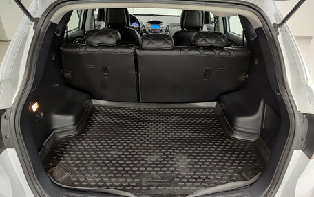 Hyundai ix35 I рестайлинг, 2010 год, 920 000 рублей, 12 фотография