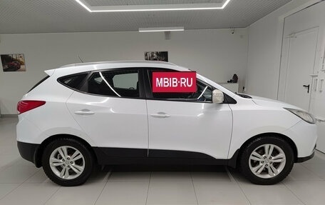 Hyundai ix35 I рестайлинг, 2010 год, 920 000 рублей, 5 фотография