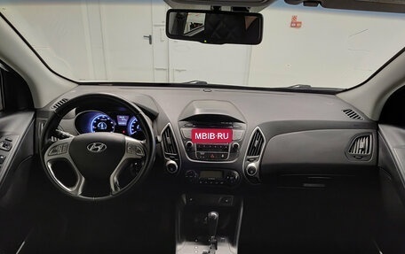 Hyundai ix35 I рестайлинг, 2010 год, 920 000 рублей, 17 фотография