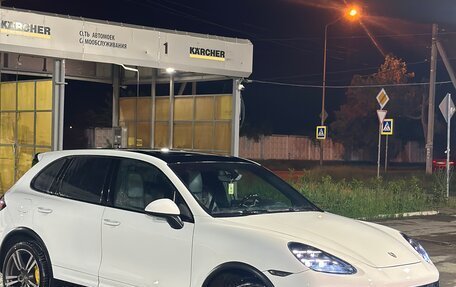 Porsche Cayenne III, 2012 год, 2 800 000 рублей, 3 фотография