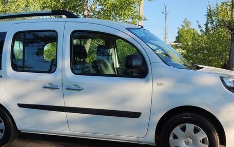 Renault Kangoo II рестайлинг, 2014 год, 1 180 000 рублей, 3 фотография