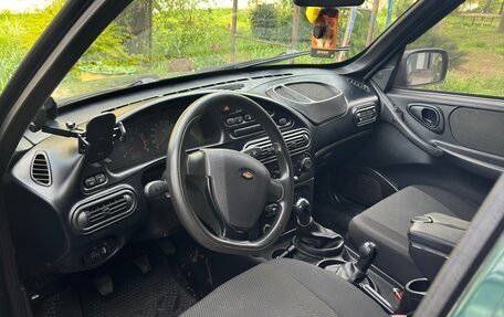 Chevrolet Niva I рестайлинг, 2011 год, 500 000 рублей, 5 фотография