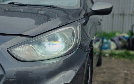 Hyundai Solaris II рестайлинг, 2012 год, 830 000 рублей, 8 фотография