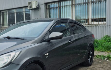Hyundai Solaris II рестайлинг, 2012 год, 830 000 рублей, 5 фотография
