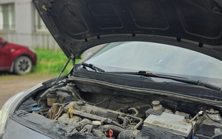 Hyundai Solaris II рестайлинг, 2012 год, 830 000 рублей, 33 фотография