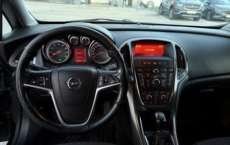 Opel Astra J, 2010 год, 690 000 рублей, 10 фотография