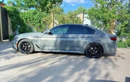 BMW 5 серия, 2021 год, 5 600 000 рублей, 7 фотография