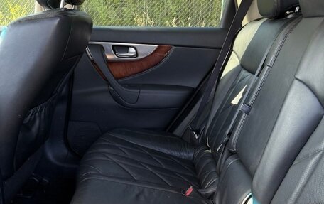 Infiniti FX II, 2010 год, 1 550 000 рублей, 12 фотография