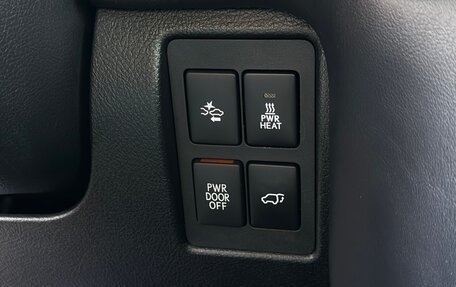 Lexus LX III, 2016 год, 5 317 000 рублей, 26 фотография