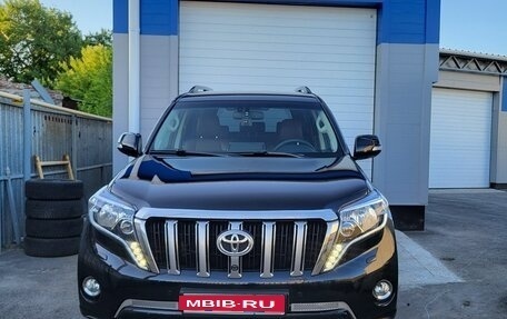 Toyota Land Cruiser Prado 150 рестайлинг 2, 2016 год, 4 050 000 рублей, 1 фотография