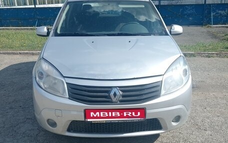 Renault Sandero I, 2013 год, 455 000 рублей, 1 фотография
