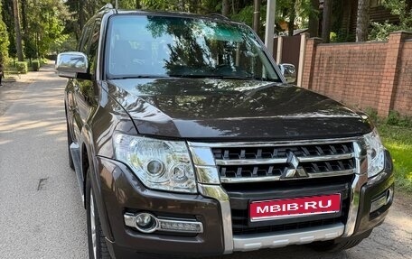 Mitsubishi Pajero IV, 2017 год, 2 400 000 рублей, 1 фотография