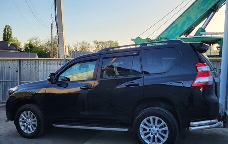 Toyota Land Cruiser Prado 150 рестайлинг 2, 2016 год, 4 050 000 рублей, 3 фотография
