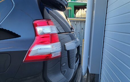 Toyota Land Cruiser Prado 150 рестайлинг 2, 2016 год, 4 050 000 рублей, 4 фотография