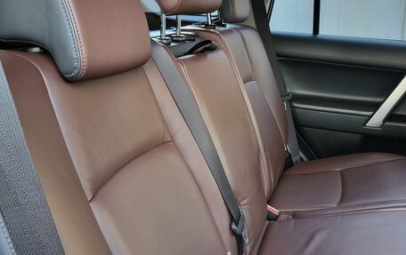 Toyota Land Cruiser Prado 150 рестайлинг 2, 2016 год, 4 050 000 рублей, 11 фотография