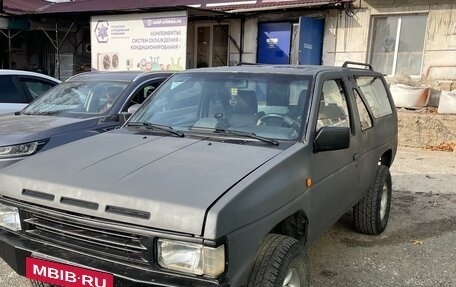 Nissan Terrano II рестайлинг, 1988 год, 320 000 рублей, 2 фотография